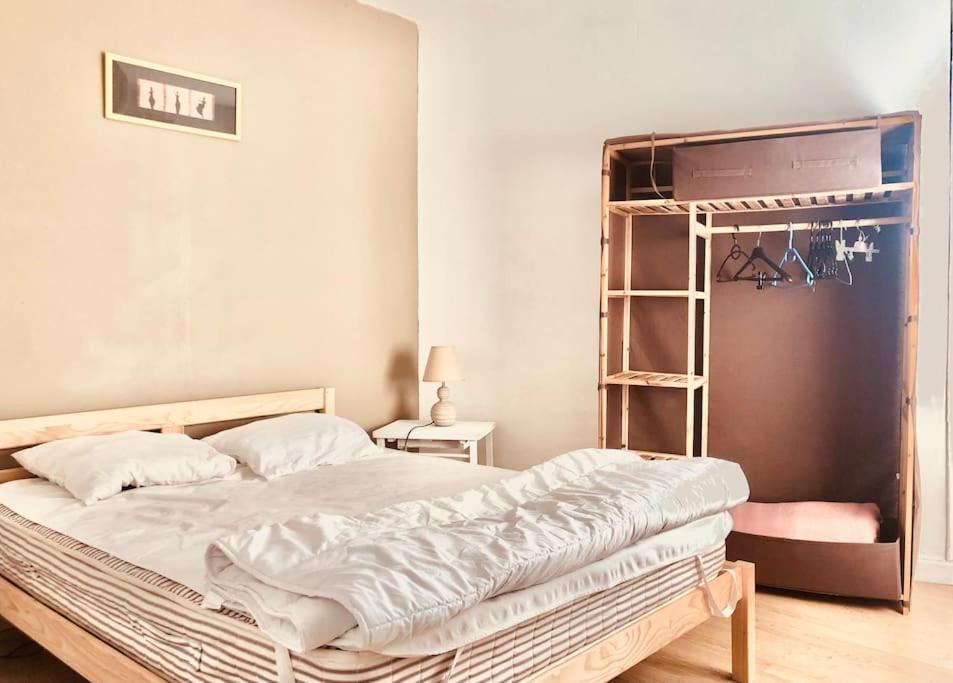 Appartement T3 Agreable A Bourbon L'Archambault Exterior photo
